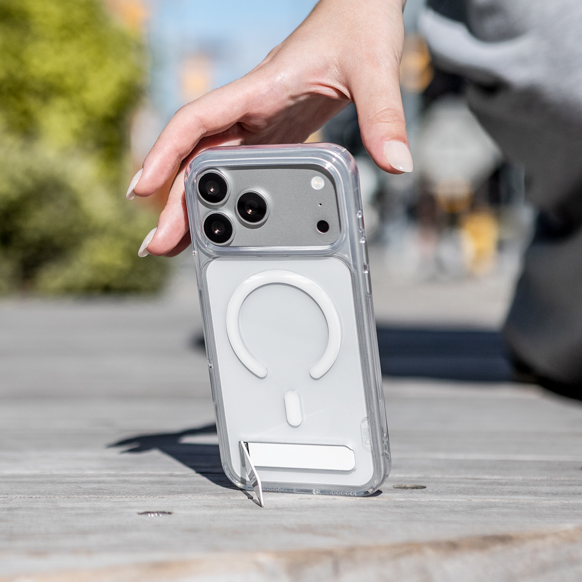 iPhone 18 Pro Max / 17 Pro Max GlideStand Case