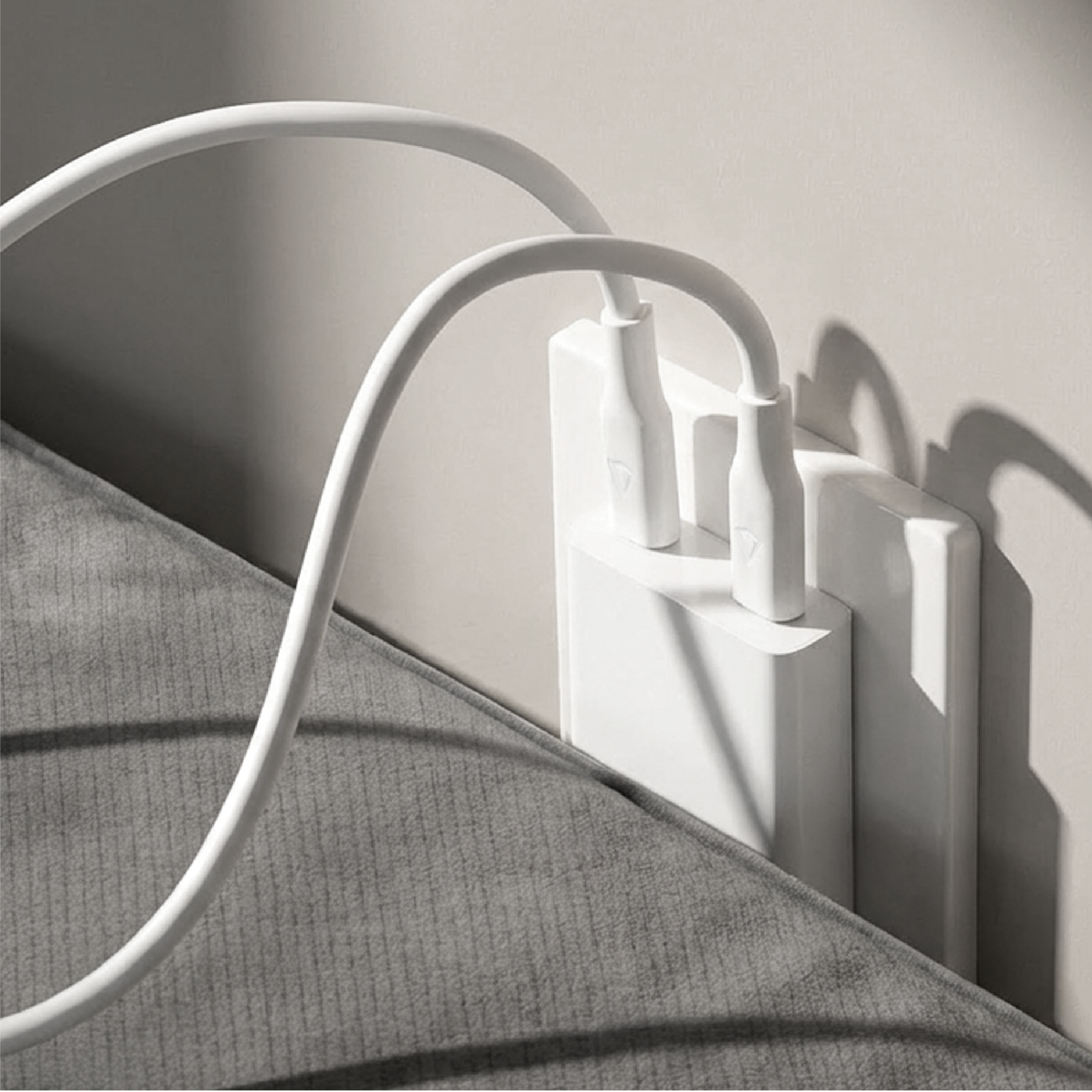 65W Dual Port Slim MiNi Wall Charger