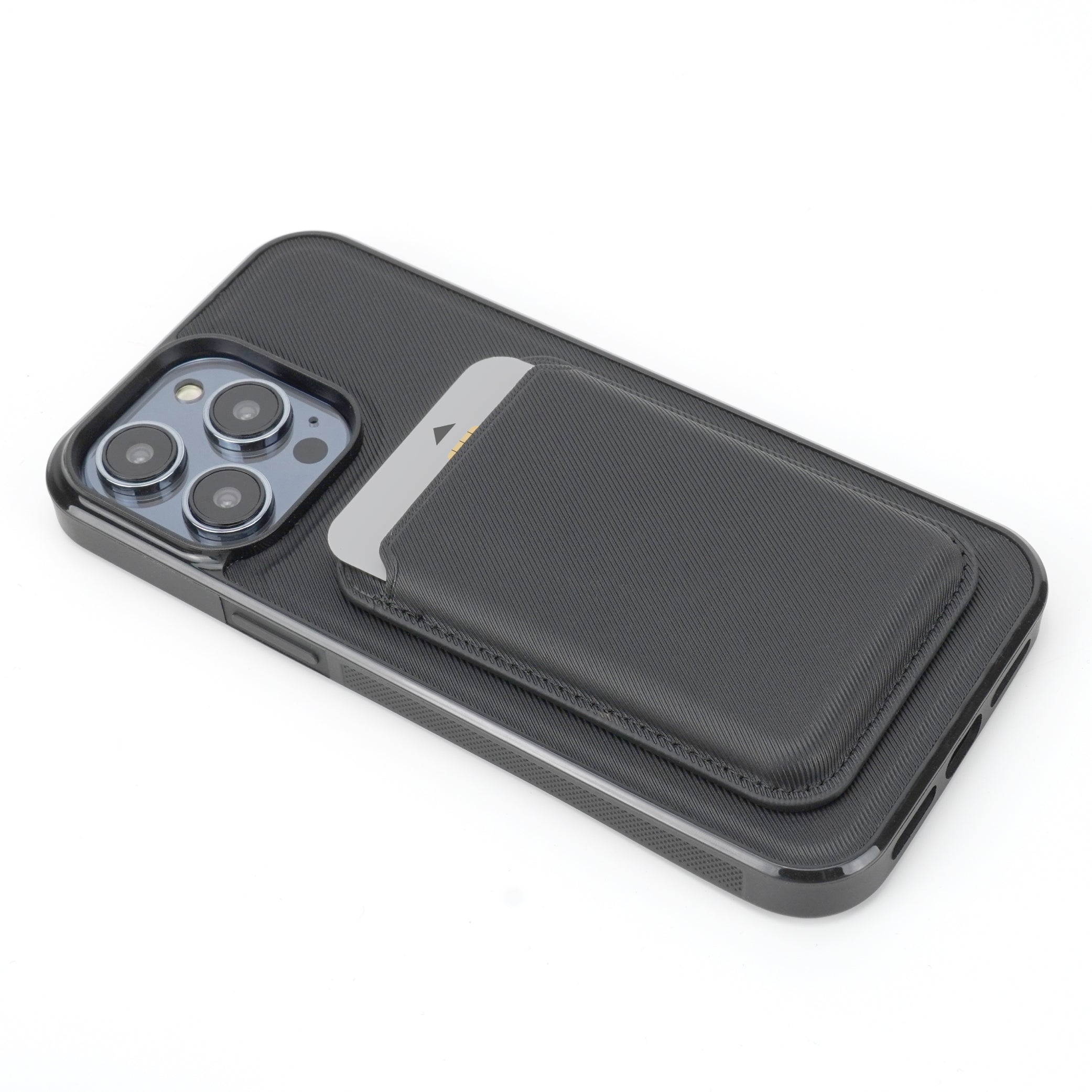 iPhone 15 Pro Mag Card